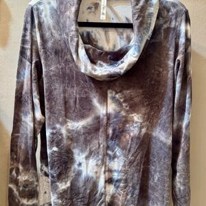 Tie-Dye Cowl Neck Women’s Top (Long Sleeve)